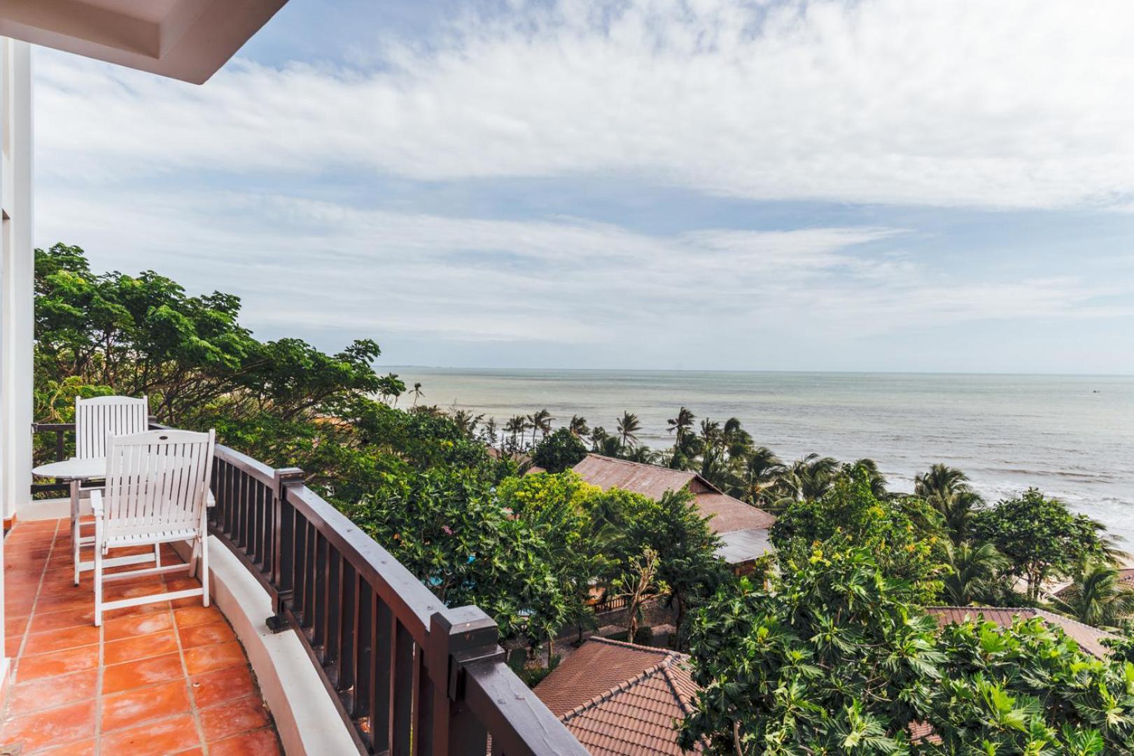 Lotus Muine Resort & Spa Phan Thiet Exterior photo